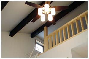 ����ł̃}�i�[�����A���m�ȗ����E�d�l��O��I�ɂ��ō������܂�